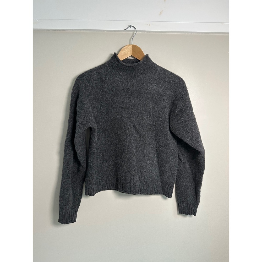 Polo Ralph Lauren Sweater Women S Gray EUC 100% Wool Quiet Luxury Minimalist